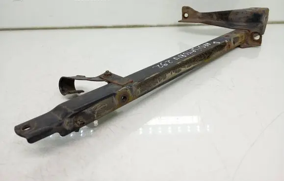 Suzuki Grand Vitara II Radiator mount bracket