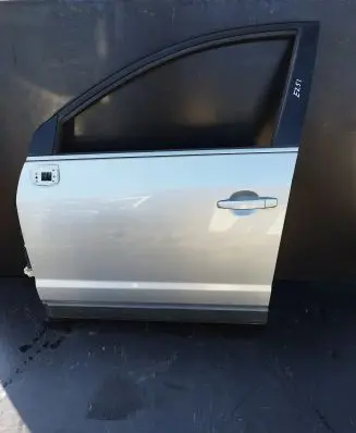 Opel Antara Front door