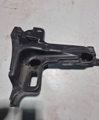 Renault Talisman Rear bumper mounting bracket 850416489R