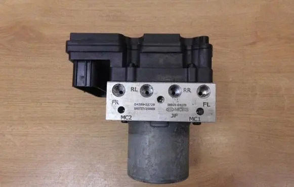 KIA Optima ABS Pump 58900D4370 D458922720 58920D4170