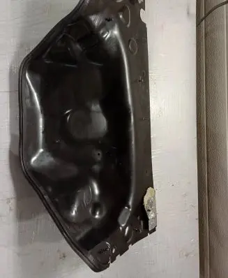 Porsche Macan (95B) Dashboard lower bottom trim panel 95B819523D 37214