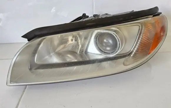 Volvo S80 Headlight/headlamp 31214347