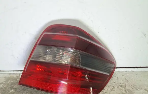 Mercedes-Benz ML W164 Rear/tail lights 404122R 404182R