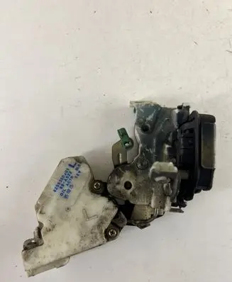 Nissan Terrano Rear door lock 8255350J01 89A522