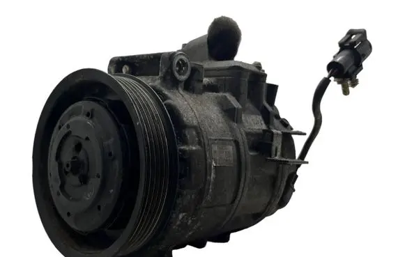Jaguar XJ X350 Air conditioning (A/C) compressor (pump) 6W9319D629AB 7SEU17C