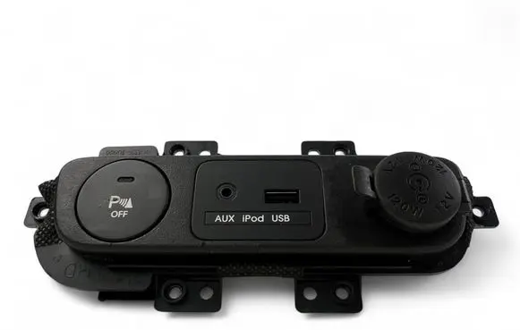 KIA Sportage AUX in-socket connector SLMB1204120410