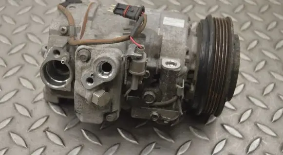Mercedes-Benz A W176 Air conditioning (A/C) compressor (pump) 4472807110