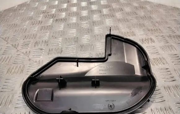 Volvo S80 Fuse box cover 9168973