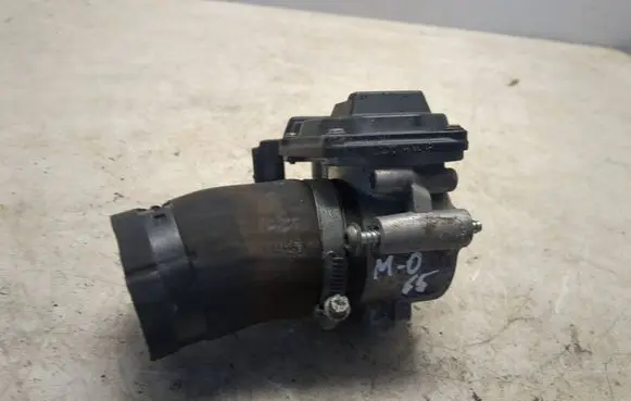Ford Focus Throttle valve 50989002