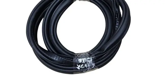Volvo XC40 Rubber seal rear door 
