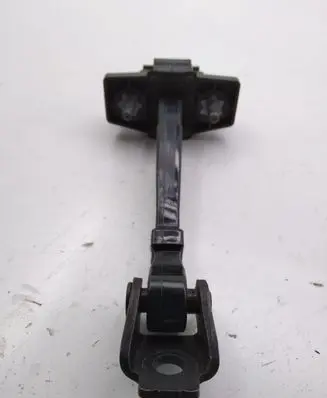 Renault Clio IV Rear door check strap stopper