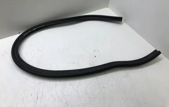 Volkswagen Golf VI Other engine bay part