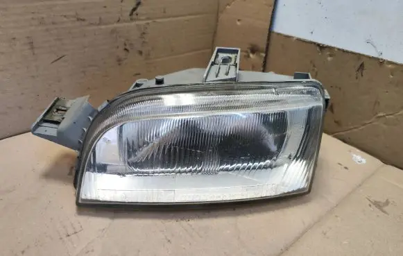 Fiat Punto (176) Headlight/headlamp L14259700 A635