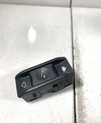 BMW 5 E39 Sunroof switch 61318352182