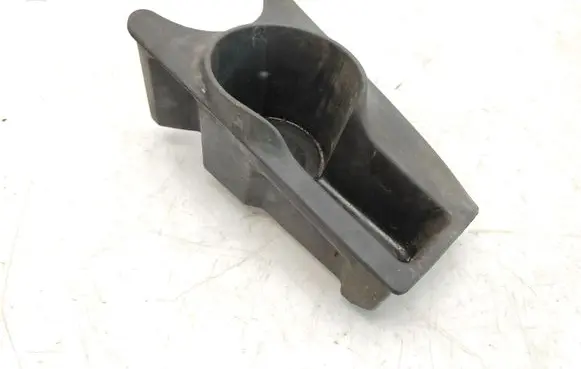 Ford Focus Cup holder back 