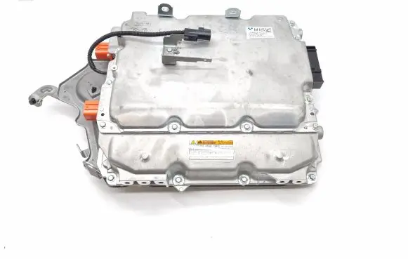 Toyota RAV 4 (XA50) Voltage converter inverter G909042063
