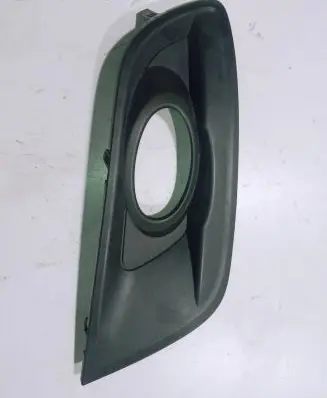 Mazda 3 I Front fog light trim/grill BS3E50C11