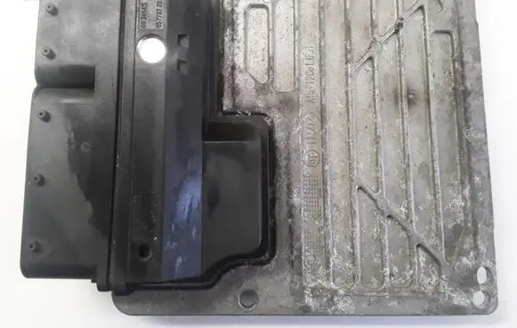 Mercedes-Benz C W203 Engine control unit/module A2710107444 A2711532291 A0014466902