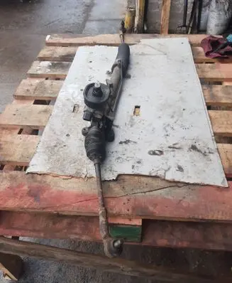 Volkswagen Polo IV 9N3 Steering rack