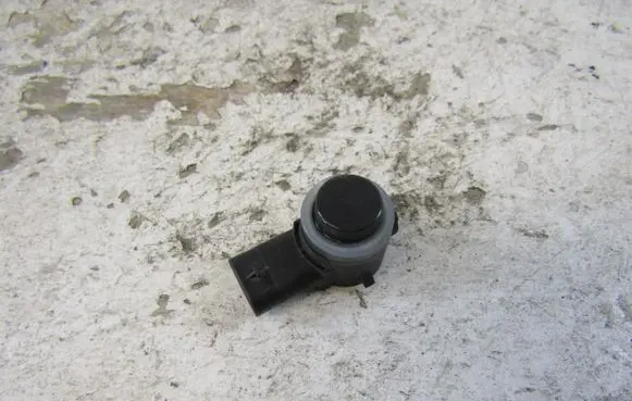 Mercedes-Benz B W246 W242 Parking PDC sensor A0009055504