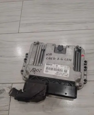 KIA Ceed Engine control unit/module ECU 0281015438