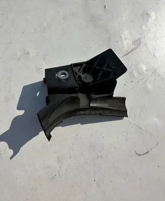 BMW 2 F45 Other engine bay part 7645649 58650910