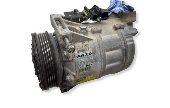 Volvo V70 Air conditioning (A/C) compressor (pump) 36002113
