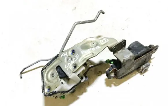 Mitsubishi Space Runner Front door lock