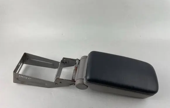 Subaru Forester SG Armrest 