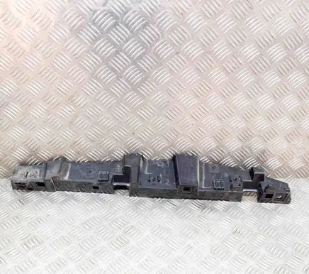 BMW i3 Fender mounting bracket 7299184