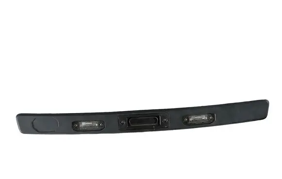 Volvo XC60 Trunk door license plate light bar 30753341 31297210
