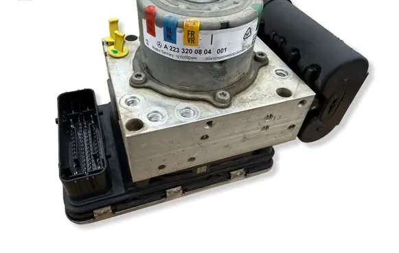 Mercedes-Benz S W223 Air suspension compressor/pump A2233200804 A2973203302 A2239014414