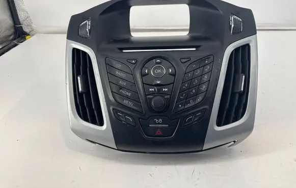 Ford Focus Radio/CD/DVD/GPS head unit BM5T18K811BA 331445000 5BEA3579