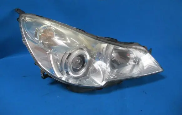 Subaru Outback (BS) Headlight/headlamp