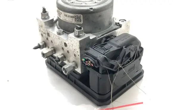 Mazda CX-5 ABS Pump KJ02437A0