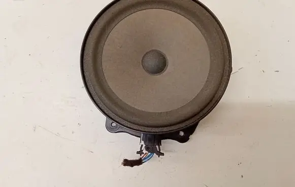 Audi A2 Front door speaker 8637611205