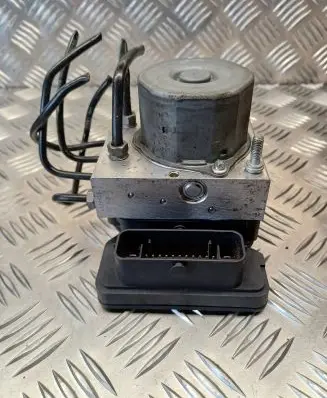 Volkswagen Polo V 6R ABS Pump 6R0907379AS 6R0614517AJ