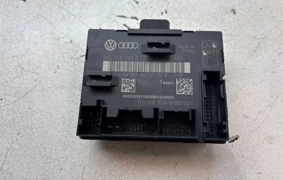 Audi A4 S4 B8 8K Door control unit/module 8K0959792C 8K0959792A