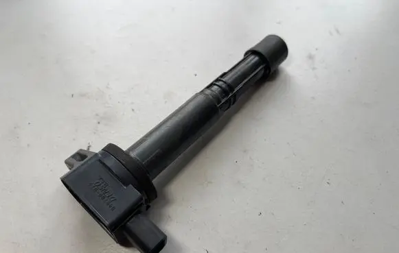 Honda Accord High voltage ignition coil 099700073