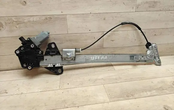 Honda Accord Front door window regulator with motor 