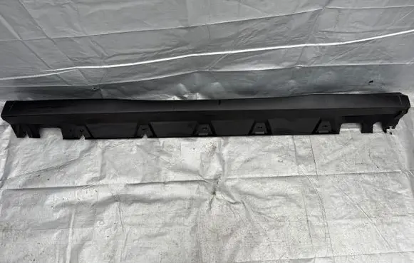 Mercedes-Benz GLC C254 Front sill (body part) 2546984800