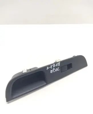 Nissan Tiida C11 Electric window control switch 82960EL10A