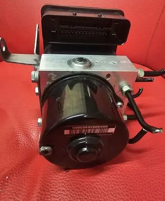 BMW 1 E81 E87 ABS Pump 3451678476301 10026035101 3452678476401