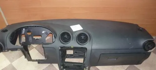 Seat Ibiza IV (6J,6P) Radio/GPS head unit trim