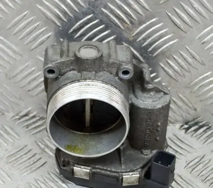 BMW 5 F10 F11 Throttle valve A2C53374893 7555944