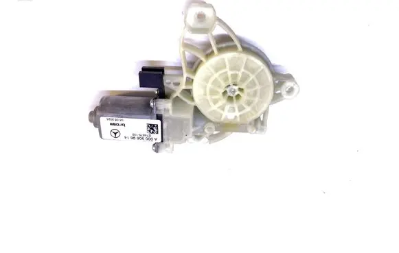 Mercedes-Benz Vito Viano W447 Front door window regulator motor A0009069614 05052025 E74875102