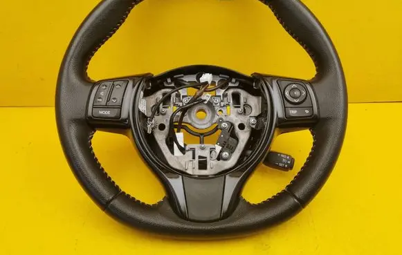 Toyota Yaris Steering wheel 310374599BM 451000D49024