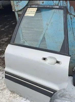 Mitsubishi Galant Rear door