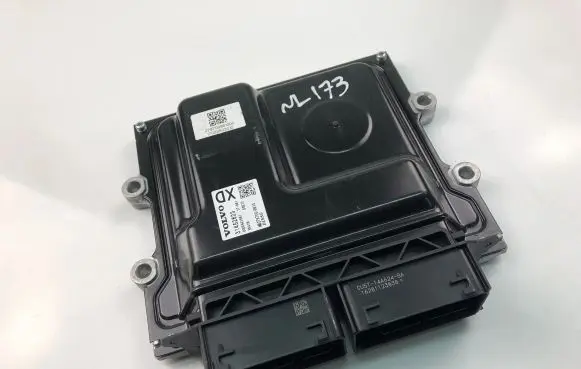 Volvo S60 Engine control unit/module ECU 31452623