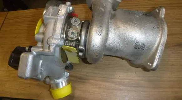 Ford Focus Turbo 54431005049 240913